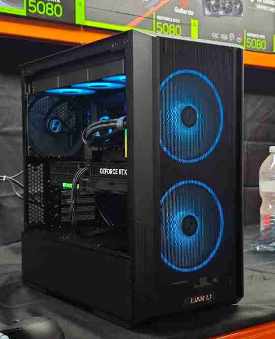 联力 LANCOOL216 黑色